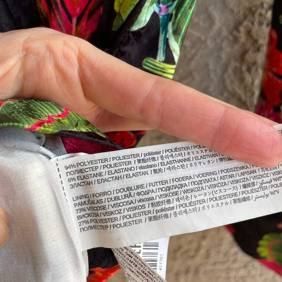 SOLD 💛 MANGO Tropical Parrot Butterfly Floral Oversized Satin Blazer XS - Picture 13 of 15